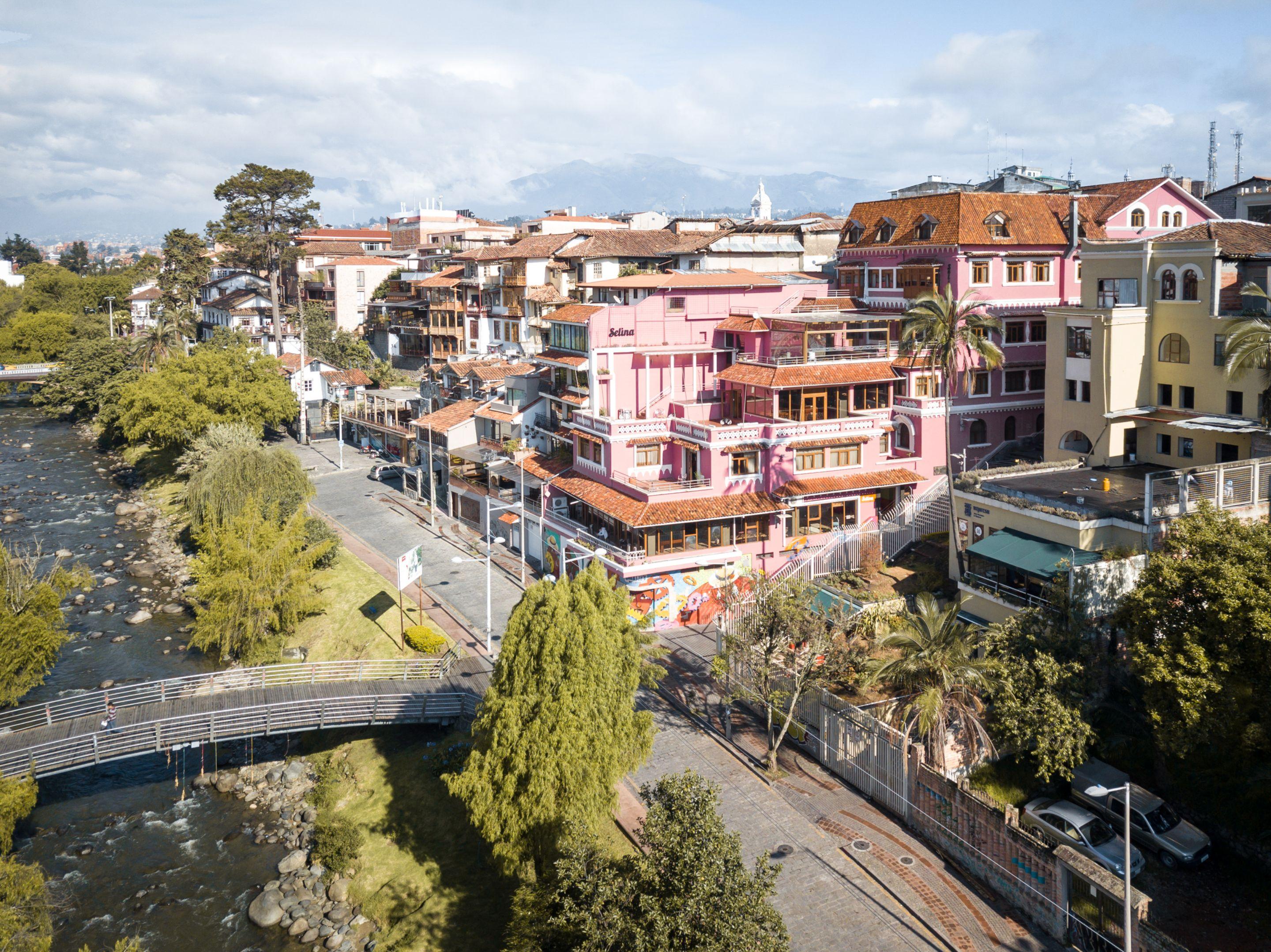 Socialtel Cuenca Hotel Exterior foto